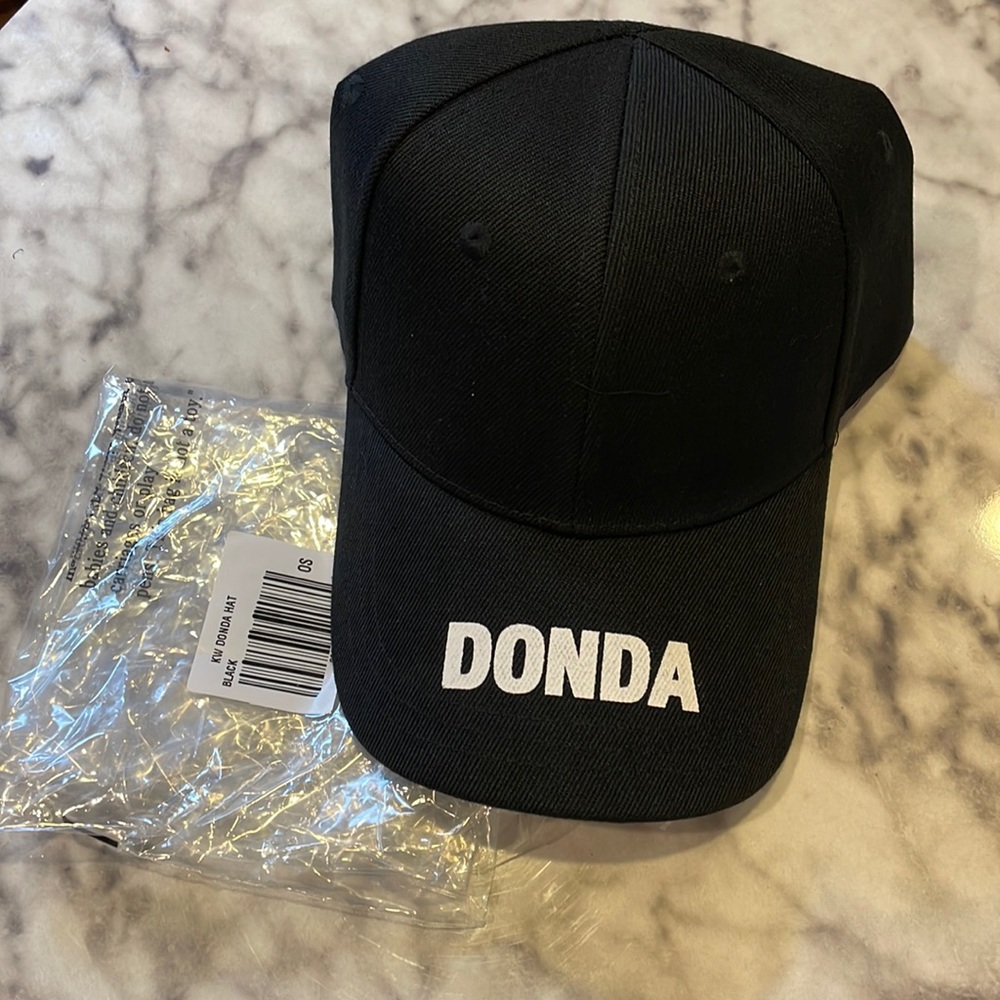 Donda Hat